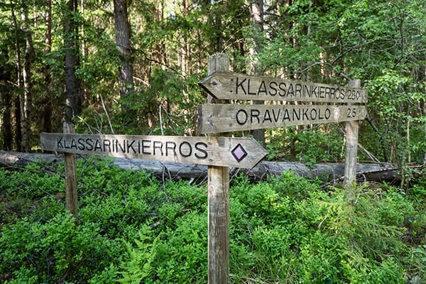 Nuuksio_reittikyltit
