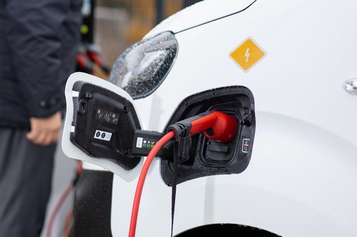 Sähköautoilun haasteet